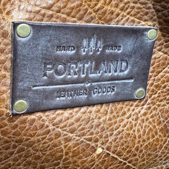 Portland Leather Classic Tote Bag Pebbled Nutmeg w Tassel Charm - Picture 4 of 11